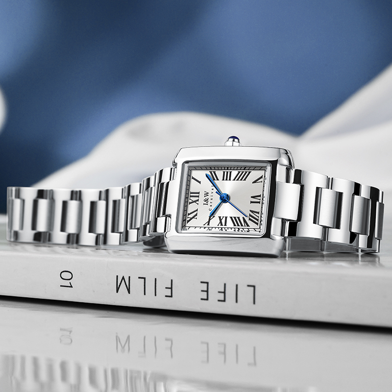 Женские часы Carnival Madame Classic