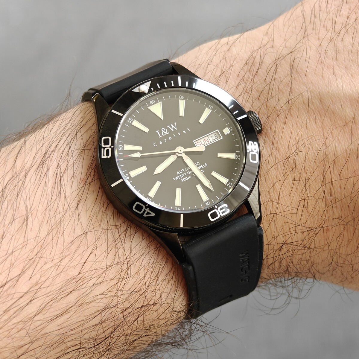 Carnival Shark Sport Black 10 Bar, 2 ремінці — фото 7